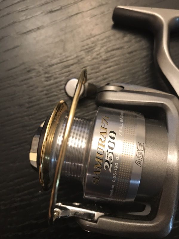 Selling my Daiwa samurai-7i 2500 combo for Sale in Brownsville, TX - OfferUp