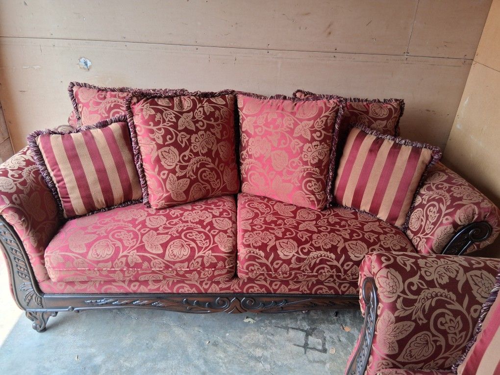 Momentum Magenta Collection