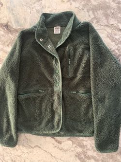 PINK Victoria’s Secret Light Weight Dark Green Top