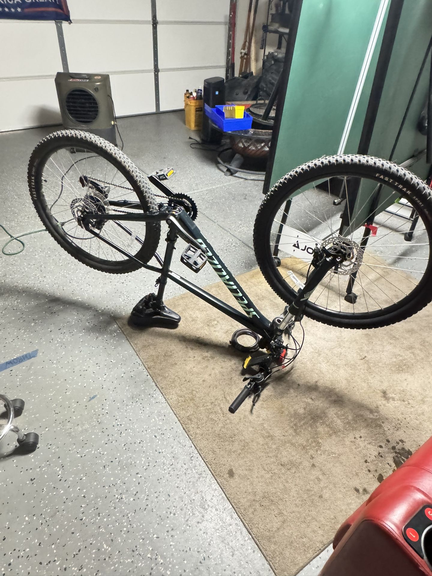 Specialized Rock Hopper Females Mountain bike