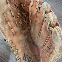 Wilson Brand Baseball Glove