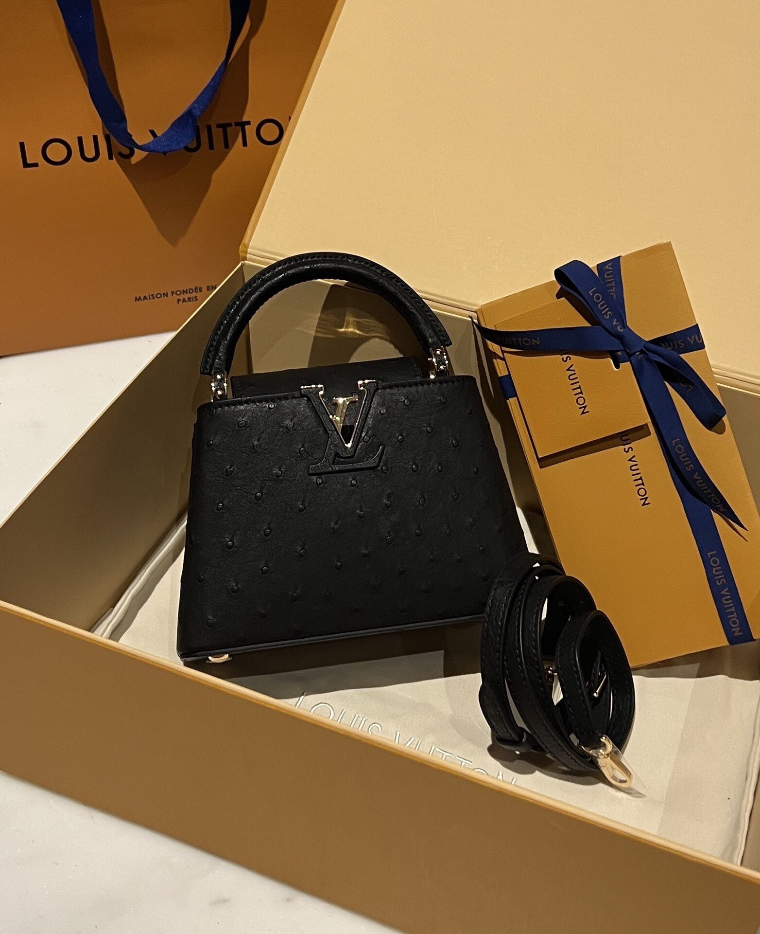women's luxury 𝐥𝐨𝐮𝐢𝐬 𝐯𝐮𝐢𝐭𝐭𝐨𝐧 bag 400