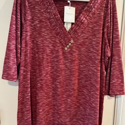 NEW” GORGEOUS RED BLOUSE SOFT AND LIGHT WEIGHT. SIZE 14/16