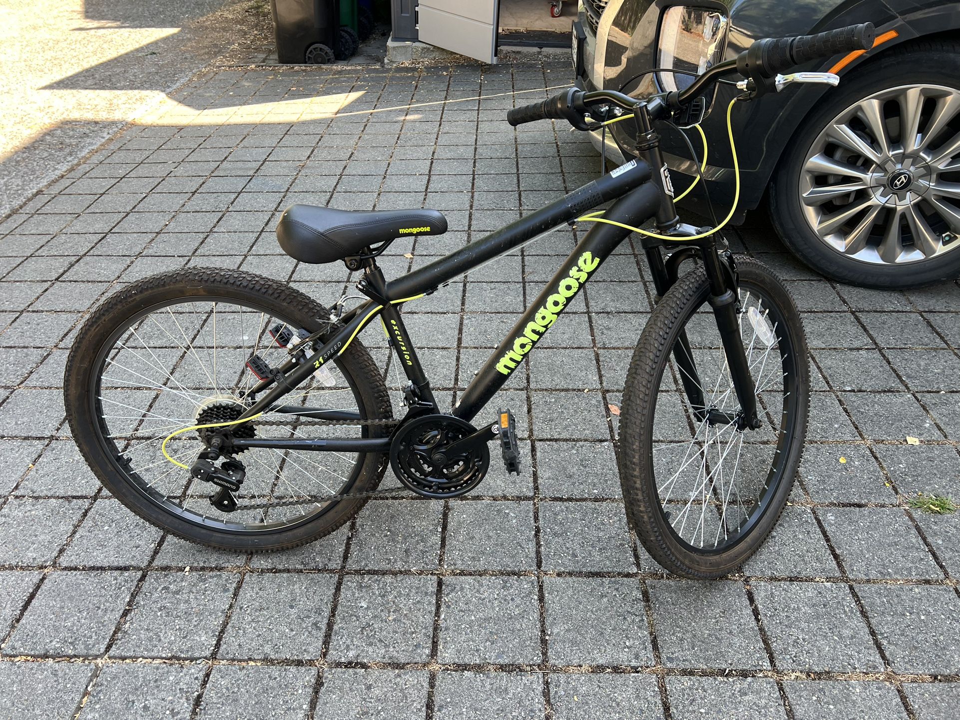 Mongoose 24 Inch Mountain Bike