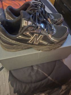 BIG KIDS NEW Balance