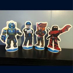 Roblox Centerpieces