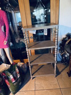 Solid Acacia Wood Tired Shelf
