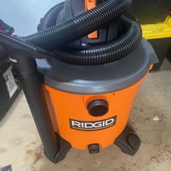 Se Vende Aspiradora Ridgid De 16 Galones 