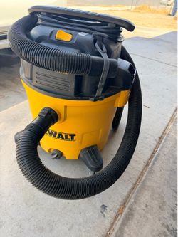 Dewalt (Wet vacuum )