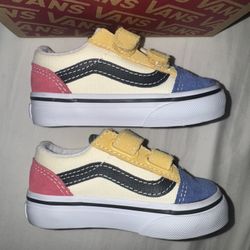 Tiny Vans 
