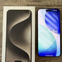 iPhone 15 Pro Max  Natural Titanium 256gb Unlocked 