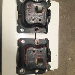 88/91 CRX front bumper support brackets