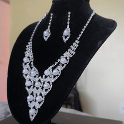 Bridal White Clear Pearl Jewelry Set
