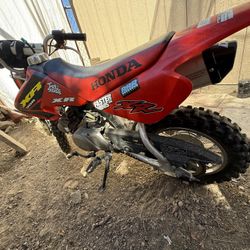 XR 50R Dirtbike