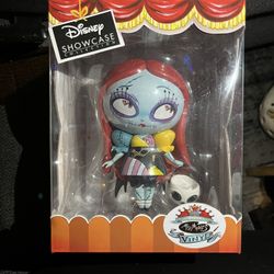 Disney Showcase Collection Sally