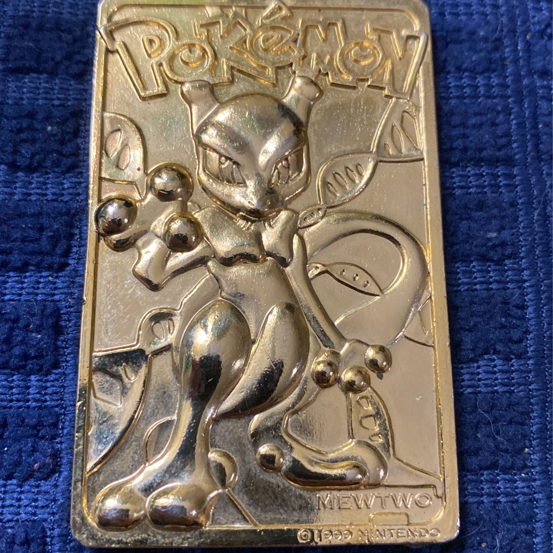 Mewtwo 1999 Nintendo Gold Card