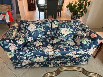 Upholstered love seats