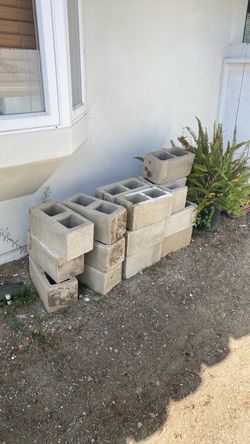 Free cinder blocks