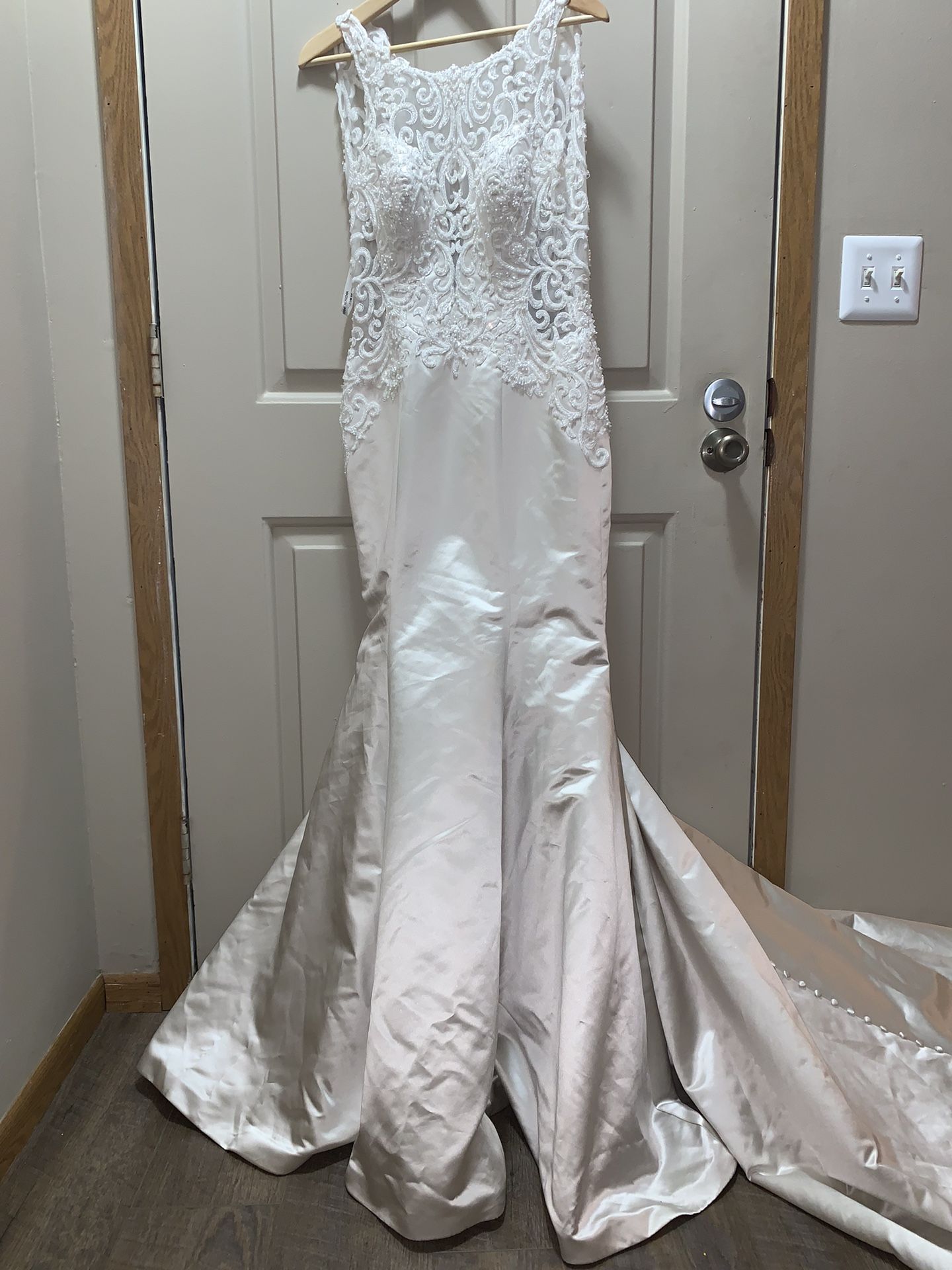  Madison James Wedding Dress 