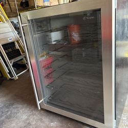 GE wine refrigerator 