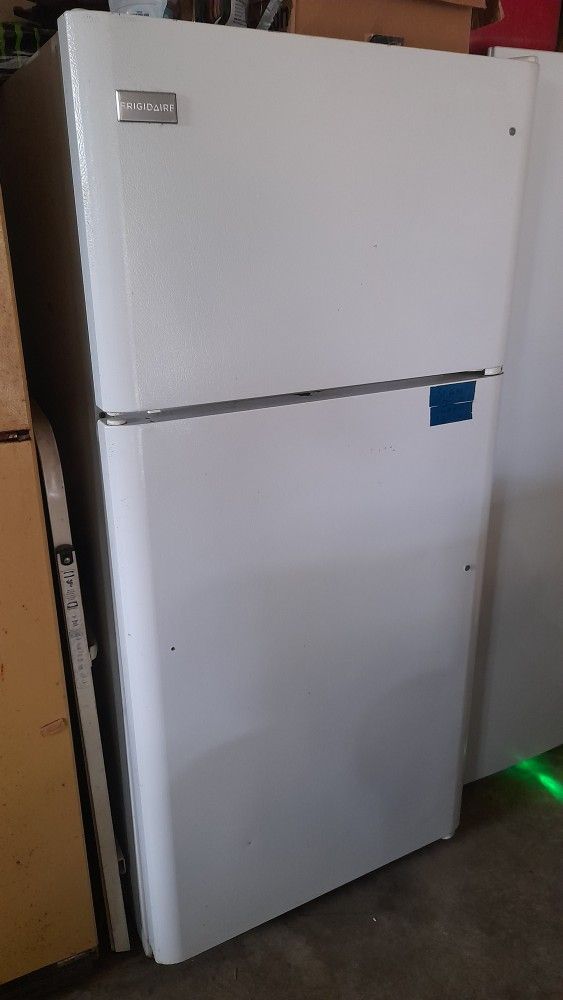 Refridgerator For Sale