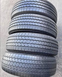 🎃 225 65 17 Bridgestone tires Con 80% de Vida Las 4