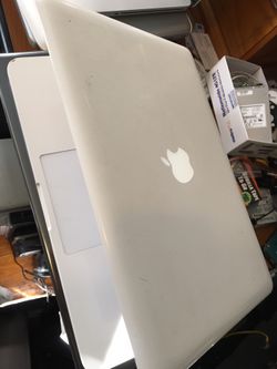 13 inches MacBook 2010
