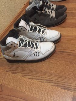 Zapatos Jordan $10 cada uno 9 1/2