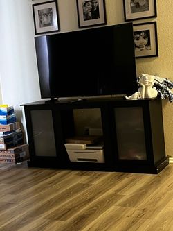 Tv and set