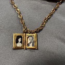 Vintage Tie Clip/locket