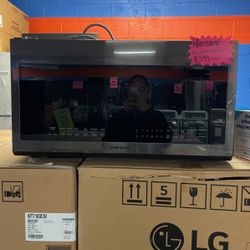 BLACK STAINLESS STEEL SAMSUNG MICROWAVE OVEN 