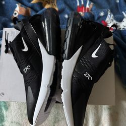 New Nike Air Max 270
