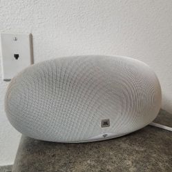 JBL Playlist 150 - Wireless Speaker with Chromecast Built-In - White