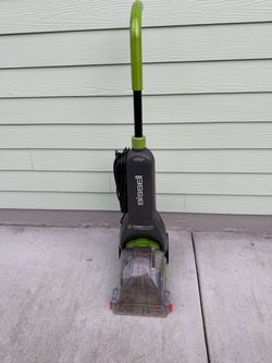 Bissell TurboClean Carpet Cleaner + 3 Cleaning Solutions – Works Great