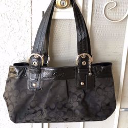 Coach Purse *GENUINE*