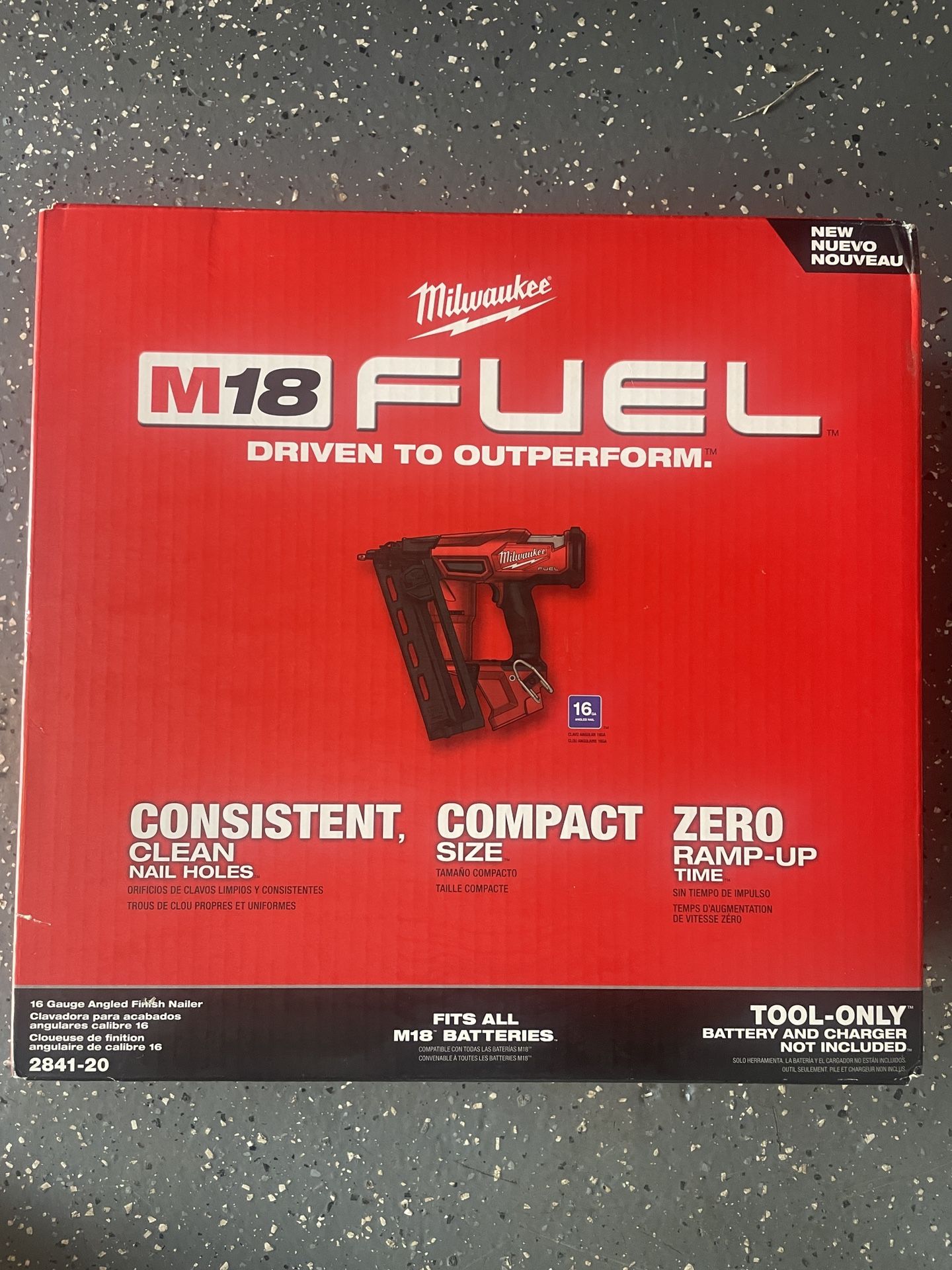 Milwaukee Fuel M18 16 Gauge Finish Nailer