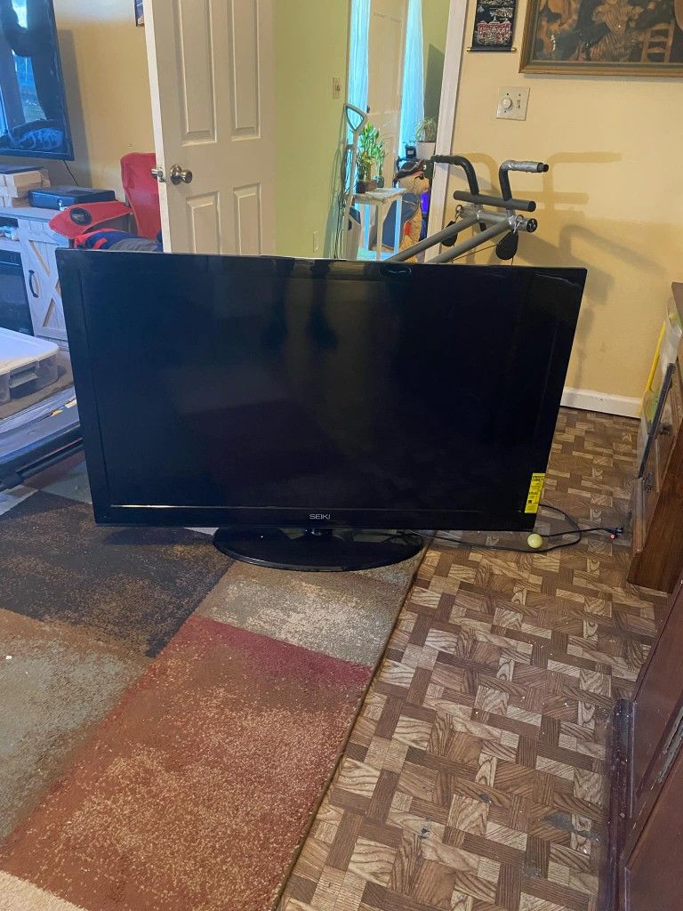 55" Seiki TV