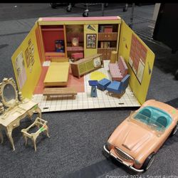 Vintage Barbie Dream House 1960s