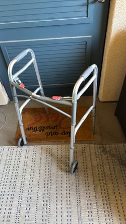 Folding Walker