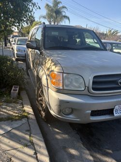 2003 Toyota Sequoia