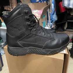 TACTICAL BOOTS