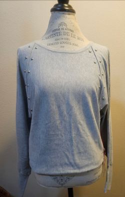 Jennifer Lopez sweater