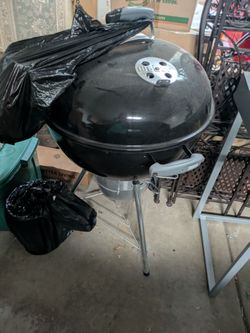 NEW Weber Grill. Comes With NEW Smoker As Well.