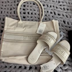 Women’s Tote & Matching Slides 