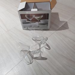 Set Of Two Martin Glasses 10.5 oz (310ML)