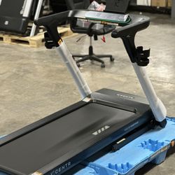 Centr Runr Folding Toolless Assembly Treadmill, Like-New Condition,$0 Interest Financing Available