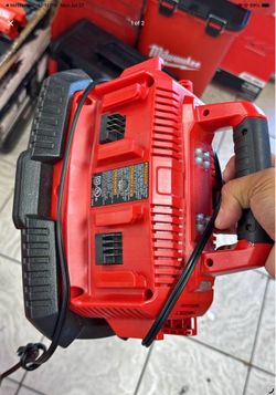 Mlwaukee m18 6-port charger