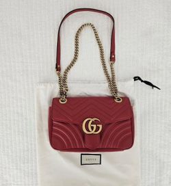 Authentic Gucci Bag Red excellent condition