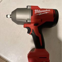 Milwaukee M18 Impact Wrench 
