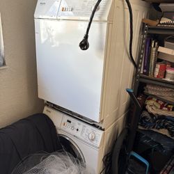 Stackable Washer And Dryer 